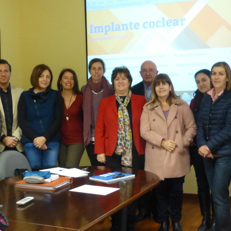 IMPLANTE COCLEAR